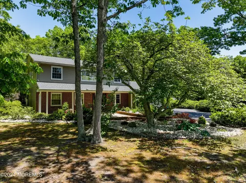 425 Carr St, Forked River, NJ 08731