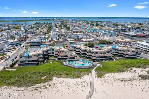 1001 Ocean #1001, Ship Bottom, NJ 08008