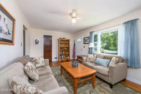 235 Concord Ave, Leonardo, NJ 07737 photo 5