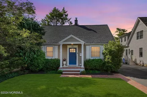 185 3rd St, Fair Haven, NJ 07704