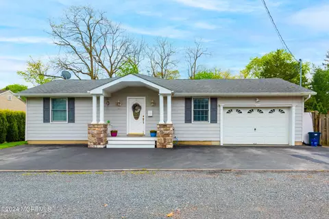 513 Riverwood Park, Point Pleasant, NJ 08742