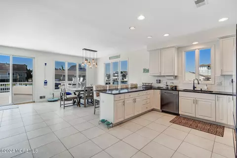 86 Longpoint Dr, Brick, NJ 08723 photo 33