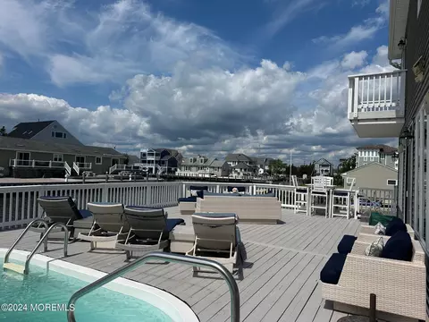 86 Longpoint Dr, Brick, NJ 08723 photo 11