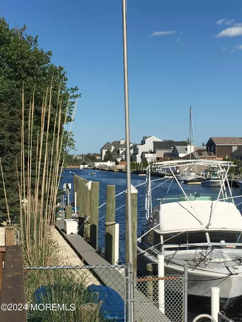 86 Longpoint Dr, Brick, NJ 08723 photo 24