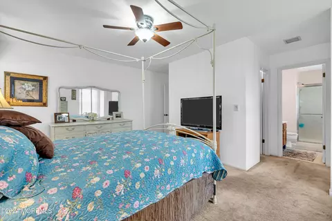 Bedroom - 39 Canterbury Dr, Forked River, NJ 08731 photo 3 of 3