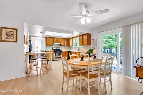Dining - 39 Canterbury Dr, Forked River, NJ 08731 photo 1 of 3
