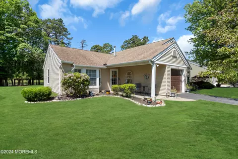 Exterior - 39 Canterbury Dr, Forked River, NJ 08731 photo 1 of 11