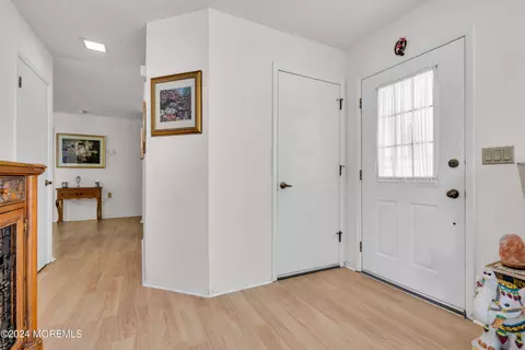 Entry Way - 39 Canterbury Dr, Forked River, NJ 08731 photo 1 of 3