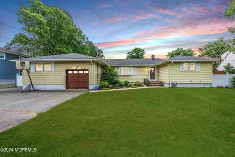 71 Belmont Ave, Old Bridge, NJ 08857