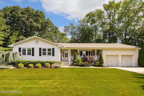 3 Brian Rd, East Brunswick, NJ 08816
