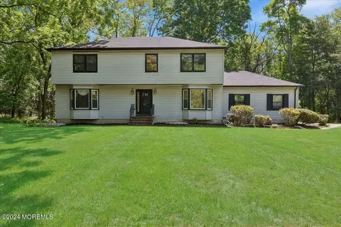 77 Jackson Mills Rd, Freehold, NJ 07728