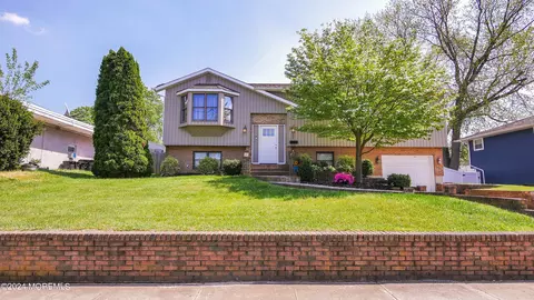 226 Fairmount Ave, Blackwood, NJ 08012