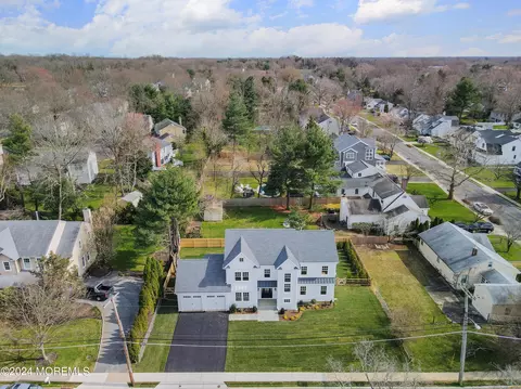 6 3rd St, Fair Haven, NJ 07704