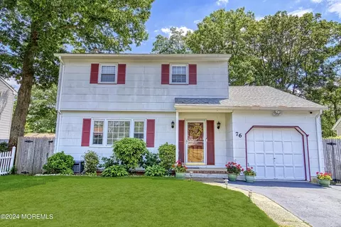 76 Garden Ave, Brick, NJ 08724