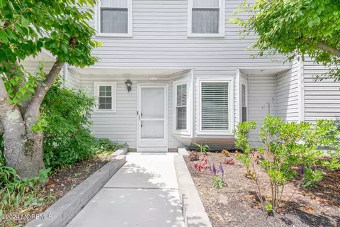 65 County Rd #70, Cliffwood, NJ 07721