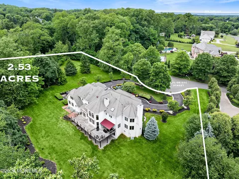 3 Beechwood Grove Ct, Holmdel, NJ 07733