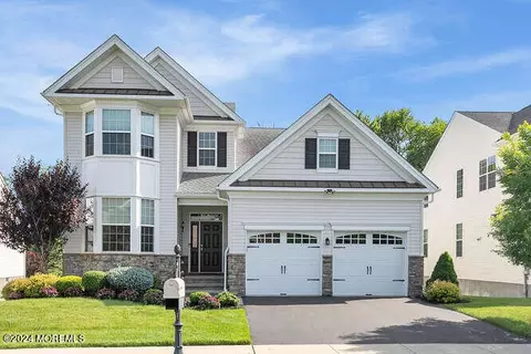 126 Campbell Ct, Shrewsbury, NJ 07702