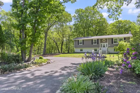 233 Old Forge Rd, Monroe, NJ 08831 photo 4