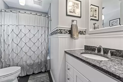 Bath - 58 Lorelei Dr, Howell, NJ 07731 photo 2 of 3