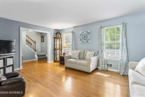 Entry Way - 58 Lorelei Dr, Howell, NJ 07731 photo 2 of 3