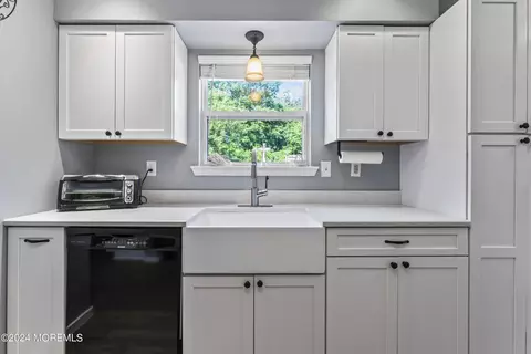 Kitchen - 58 Lorelei Dr, Howell, NJ 07731 photo 2 of 6