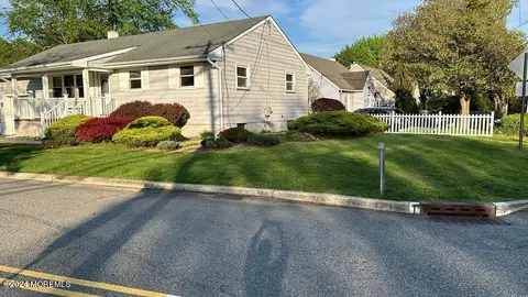1 Union St, Matawan, NJ 07747