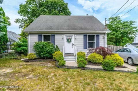 2148 Llewellyn Pkwy, Forked River, NJ 08731