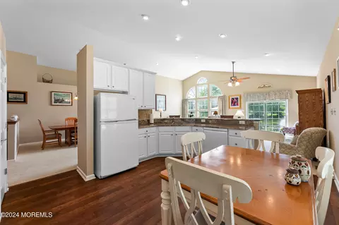 17 Devonshire Way, Jackson, NJ 08527 photo 23