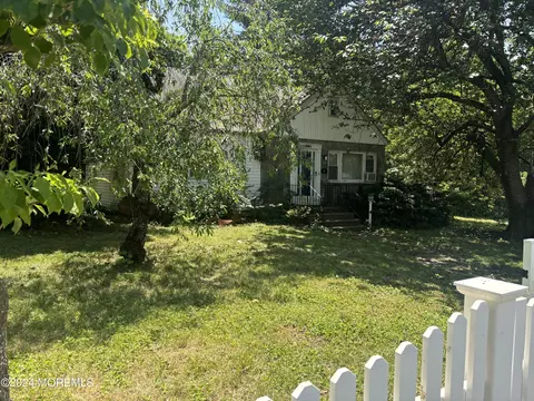 100 Grand Ave, Atlantic Highlands, NJ 07716