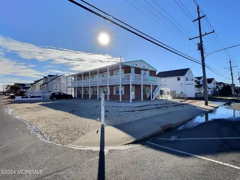 8501 Long Beach Blvd #10, Long Beach Township, NJ 08008