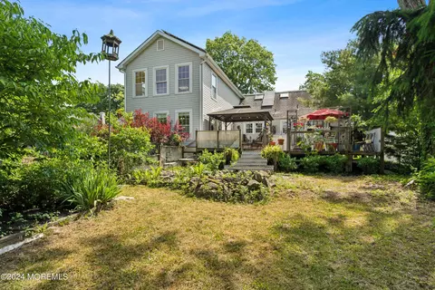42 Van Ness Dr, Brick, NJ 08723