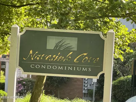 96 East Ave #29, Atlantic Highlands, NJ 07716