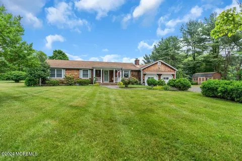 36 Vanderveer Rd, Freehold, NJ 07728