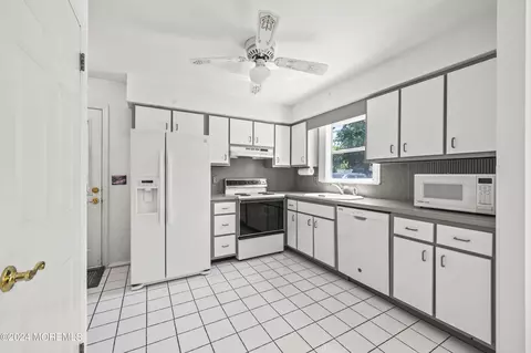 241 19th Ave, Brick, NJ 08724 photo 13