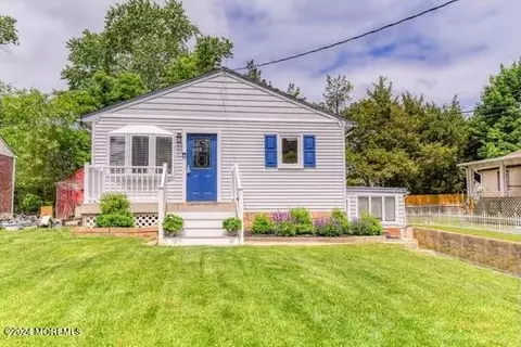2804 Buchanan St, Wall, NJ 07719