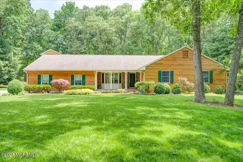 321 Georgia Rd, Freehold, NJ 07728