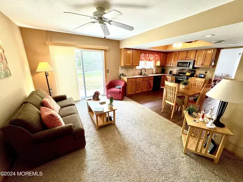 7 Cork Pl, Forked River, NJ 08731 photo 10