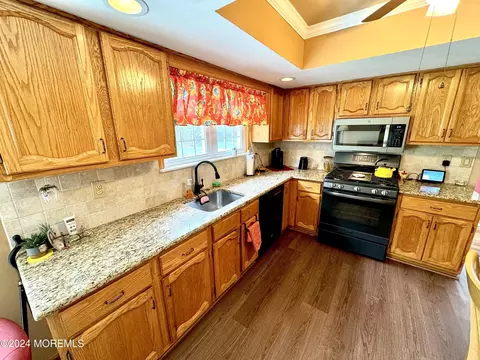 7 Cork Pl, Forked River, NJ 08731 photo 8