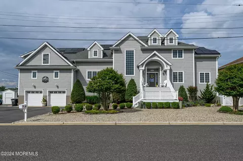 1705 Shore Blvd, Point Pleasant, NJ 08742