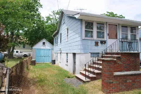 409 Florence Ave, Union Beach, NJ 07735