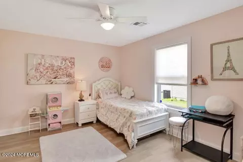 29 E Fourth St, Howell, NJ 07731 photo 22