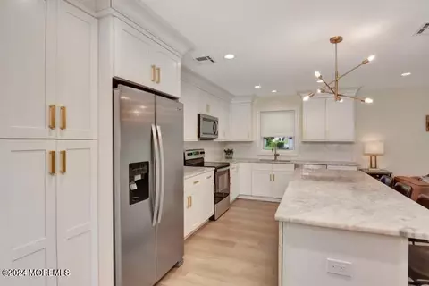 29 E Fourth St, Howell, NJ 07731 photo 9