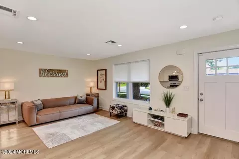 29 E Fourth St, Howell, NJ 07731 photo 6