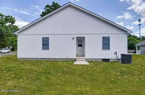 29 E Fourth St, Howell, NJ 07731 photo 34