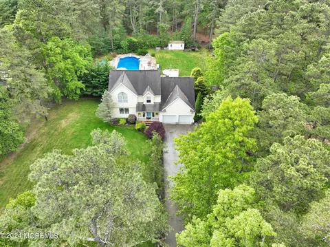 227 E Pleasant Grove Rd, Jackson, NJ 08527