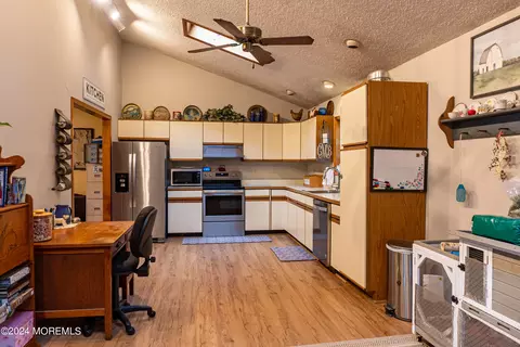 69 Manchester Ave, Forked River, NJ 08731 photo 7