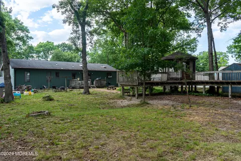 69 Manchester Ave, Forked River, NJ 08731 photo 5