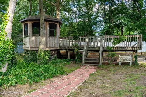 69 Manchester Ave, Forked River, NJ 08731 photo 4