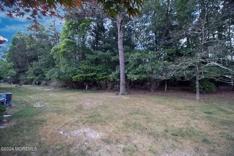 14 Milford Ave #B, Whiting, NJ 08759 photo 35