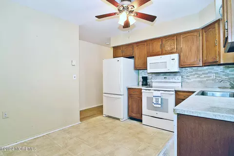 14 Milford Ave #B, Whiting, NJ 08759 photo 15